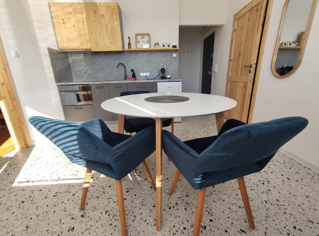 Sky Apartment 普列维扎 外观 照片